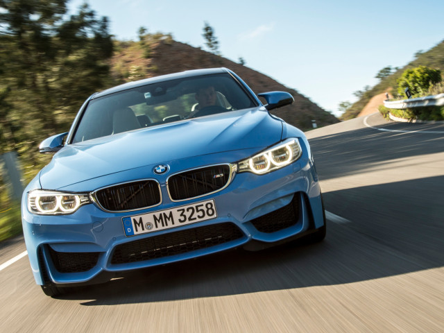 BMW M3 фото