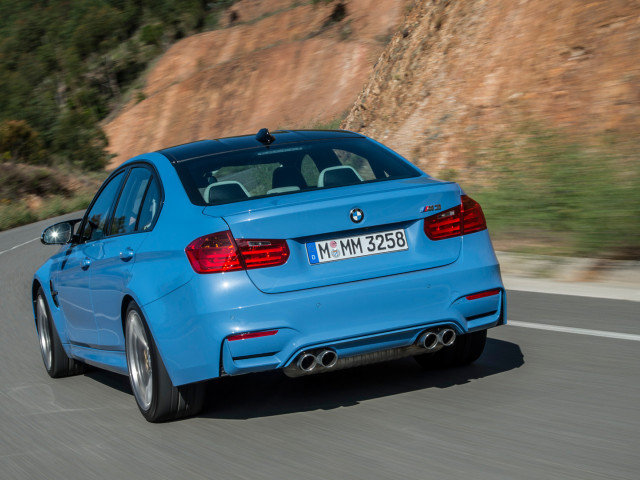 BMW M3 фото