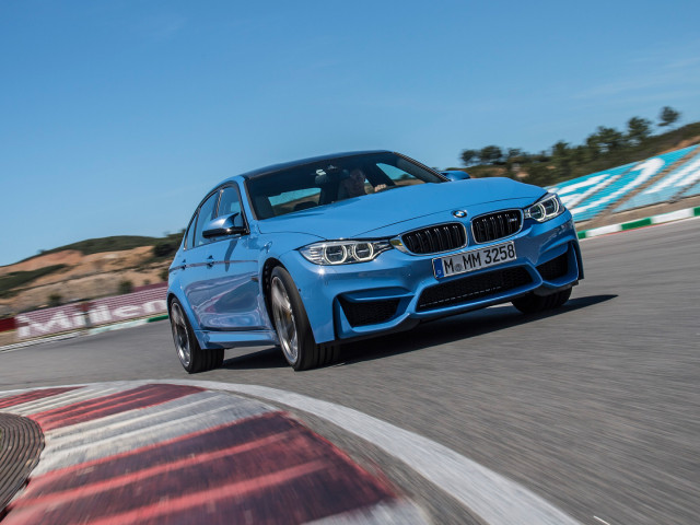 BMW M3 фото
