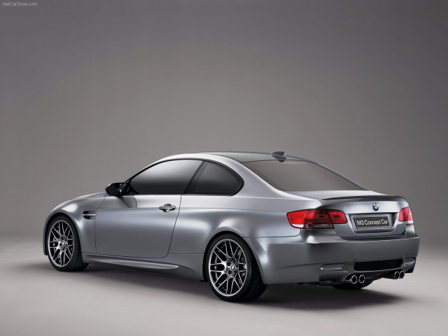 BMW M3 фото