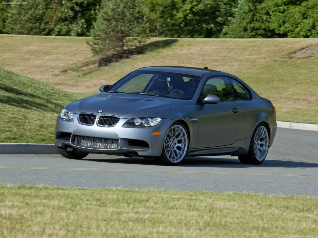 BMW M3 фото
