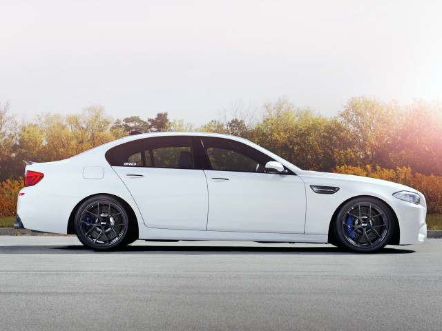 BMW M3 фото