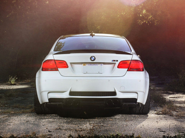 BMW M3 фото