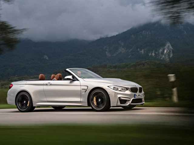 BMW M4 Convertible фото