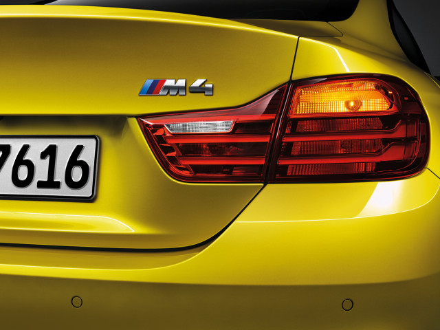 BMW M4 Coupe фото