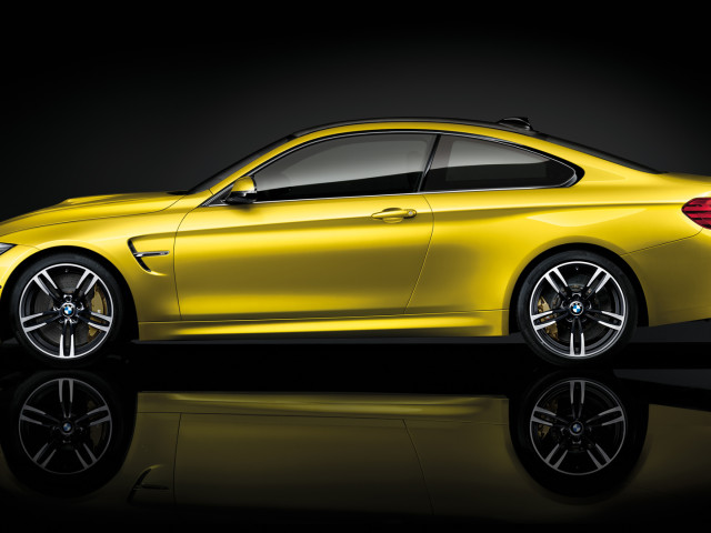 BMW M4 Coupe фото