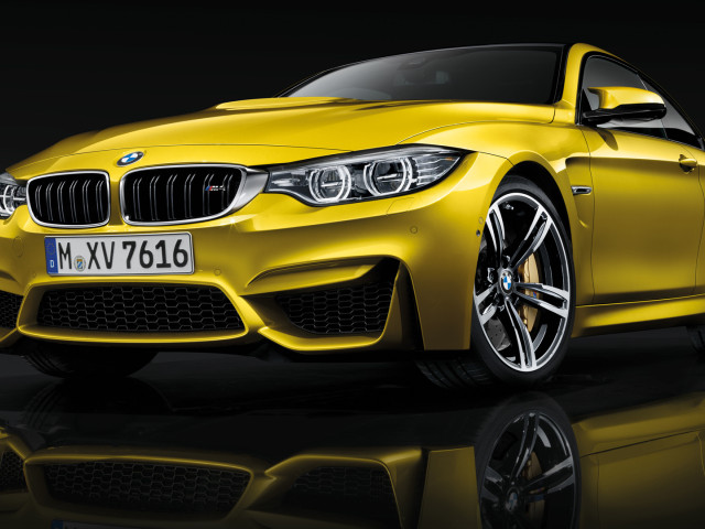 BMW M4 Coupe фото