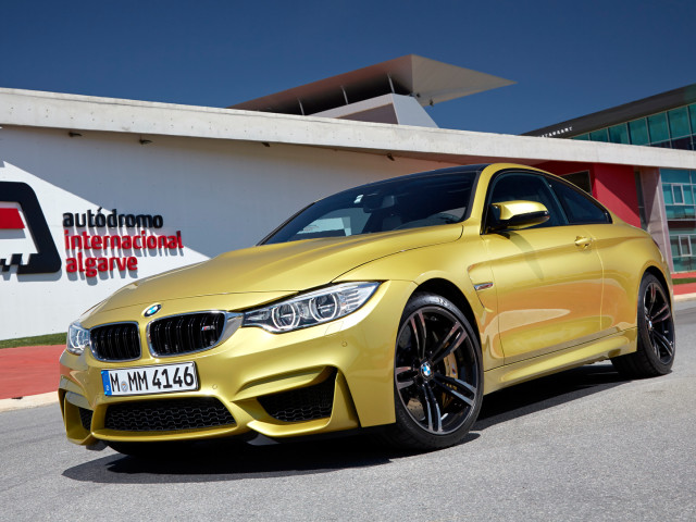 BMW M4 Coupe фото