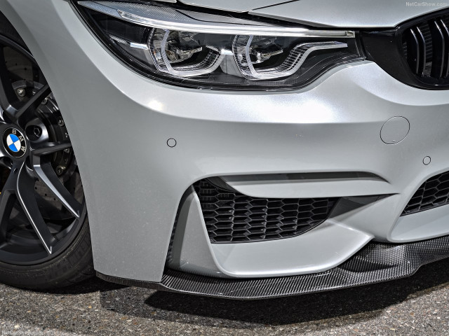 BMW M4 Coupe фото