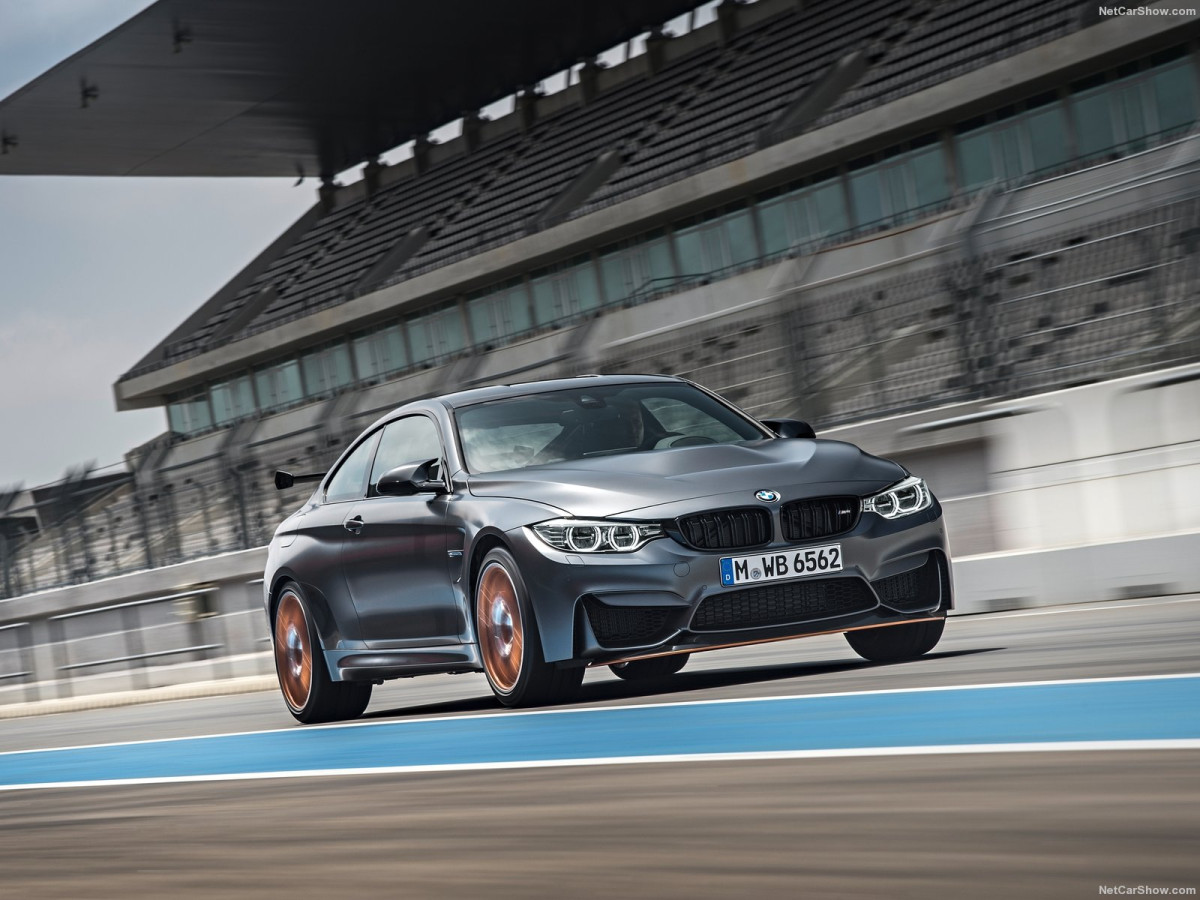 BMW M4 GTS фото 158664