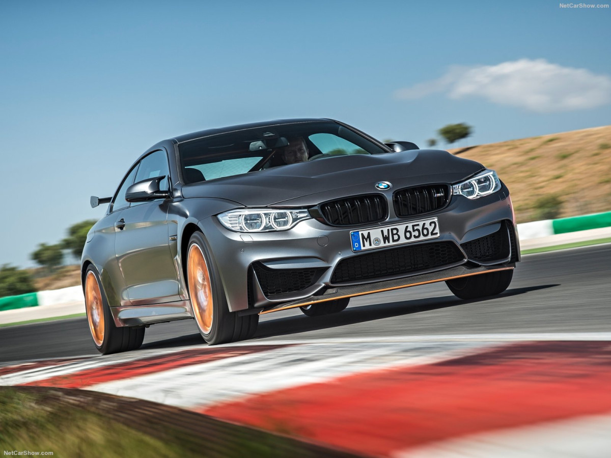 BMW M4 GTS фото 158666