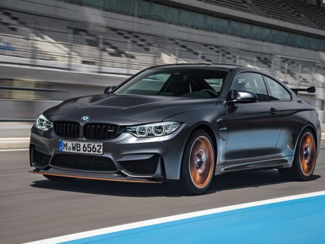 BMW M4 GTS фото