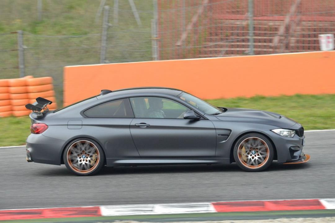 BMW M4 GTS фото 170102