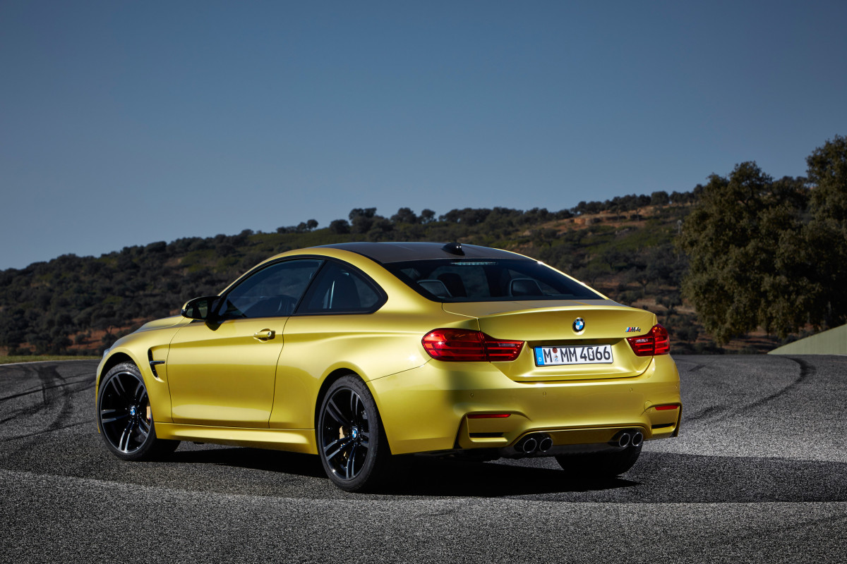 BMW M4 фото 109059