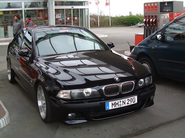 BMW M5 E39 фото