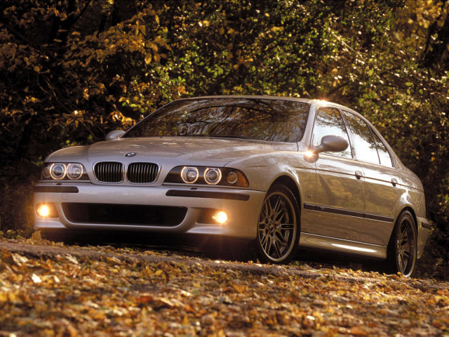 BMW M5 E39 фото