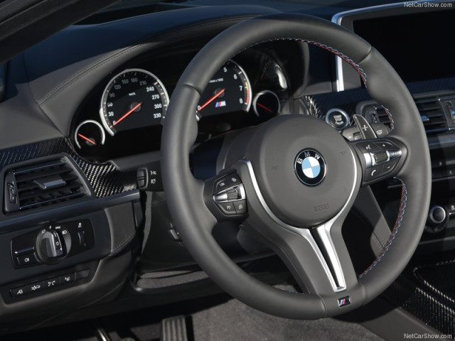 BMW M5 F10 фото