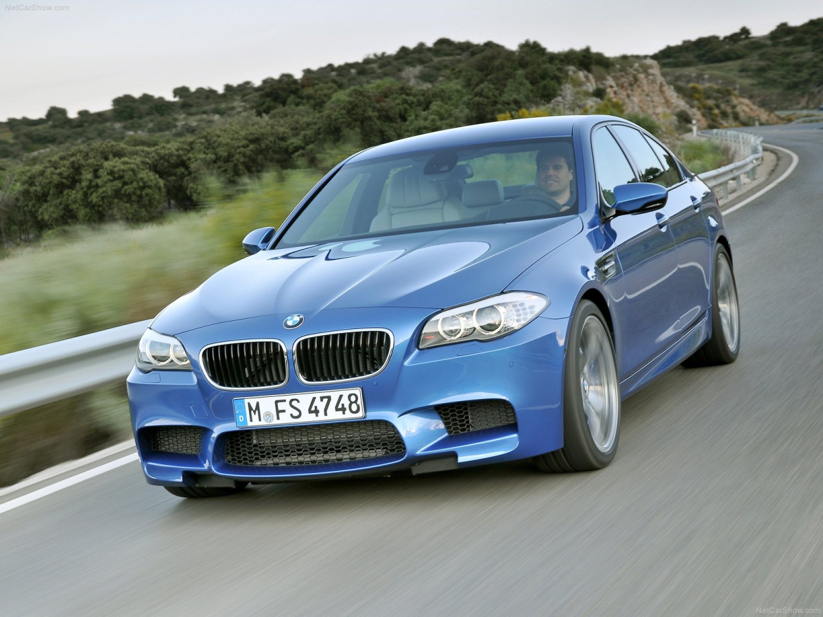 BMW M5 F10 фото 84601