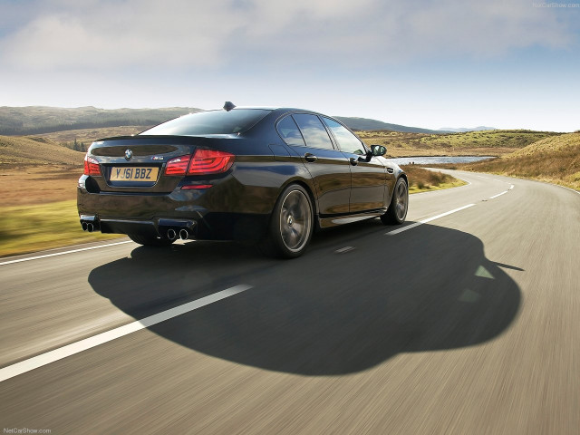 BMW M5 F10 фото