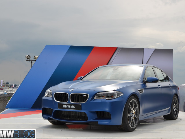 BMW M5 фото