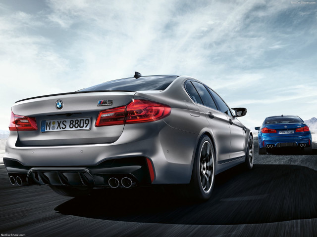 BMW M5 фото