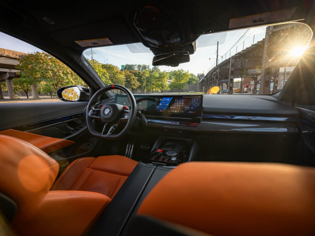 BMW M5 фото