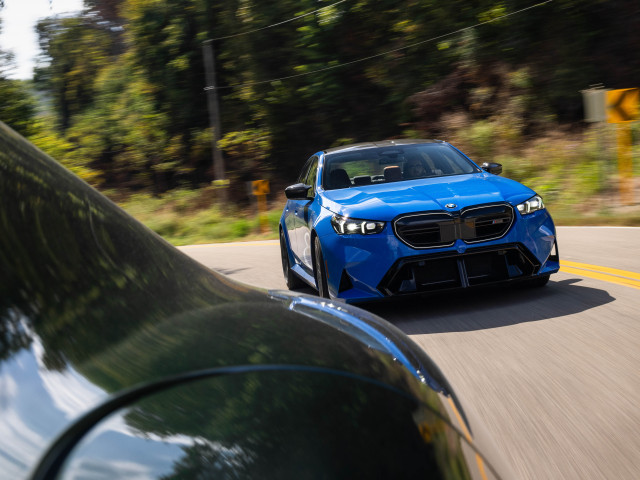 BMW M5 фото