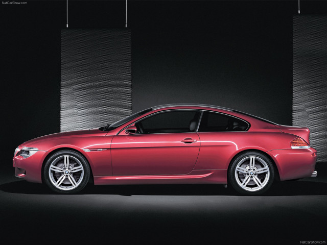 BMW M6 E63 фото