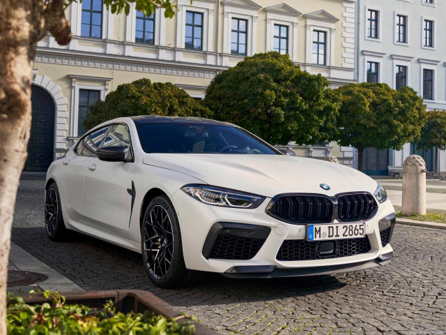 BMW M8 Gran Coupe фото