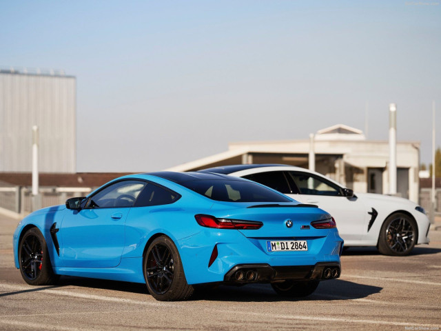 BMW M8 фото