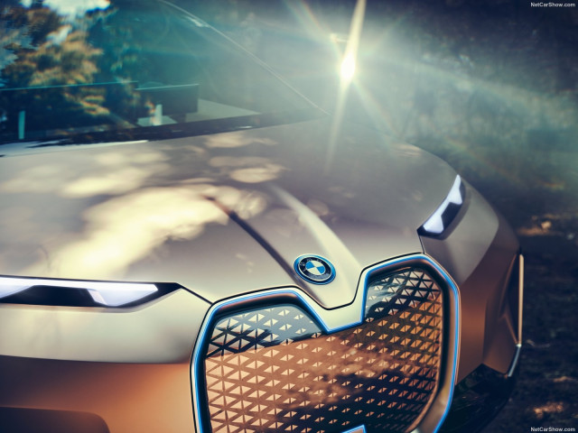 BMW Vision iNEXT фото