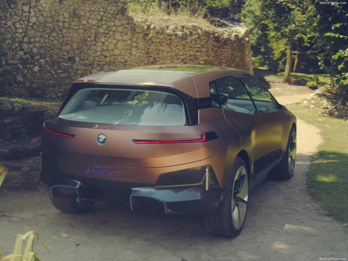 BMW Vision iNEXT фото 197675