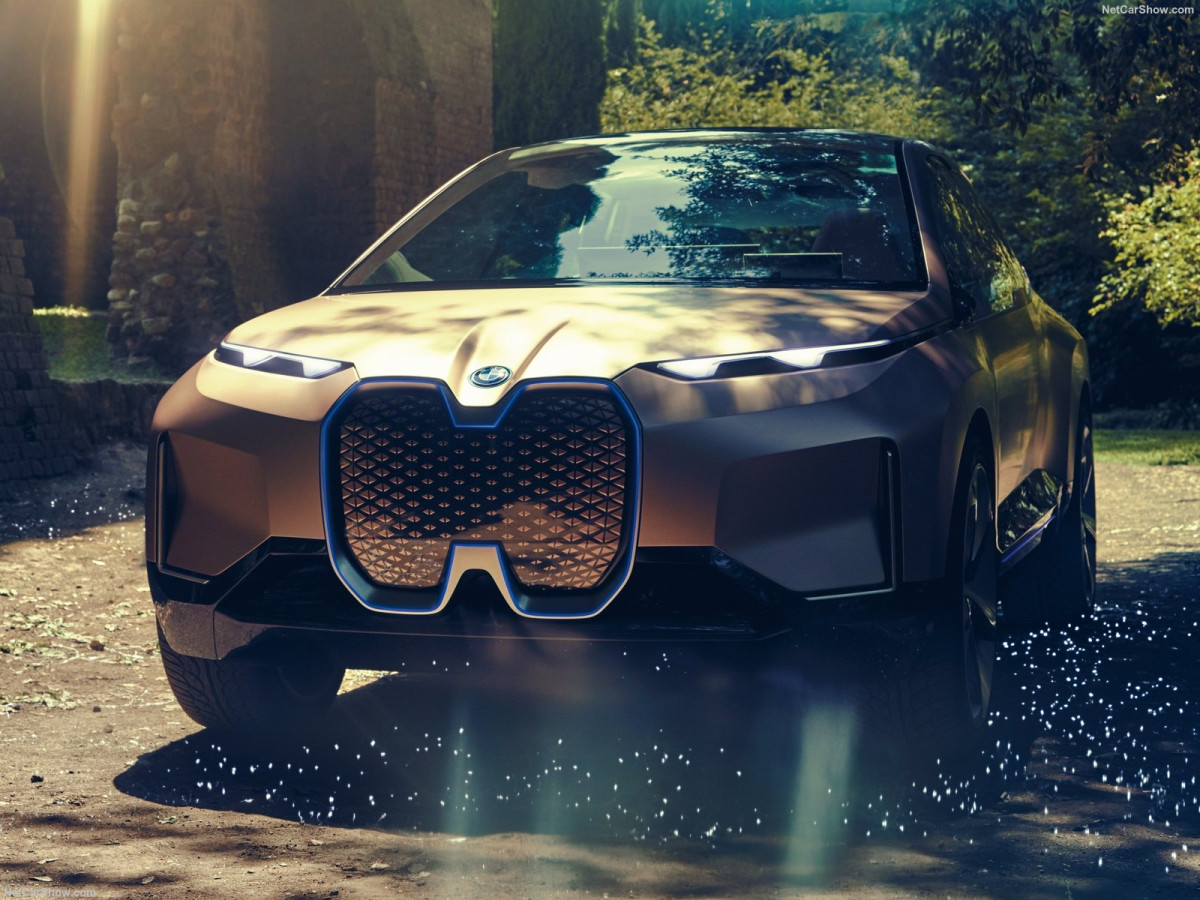 BMW Vision iNEXT фото 197687