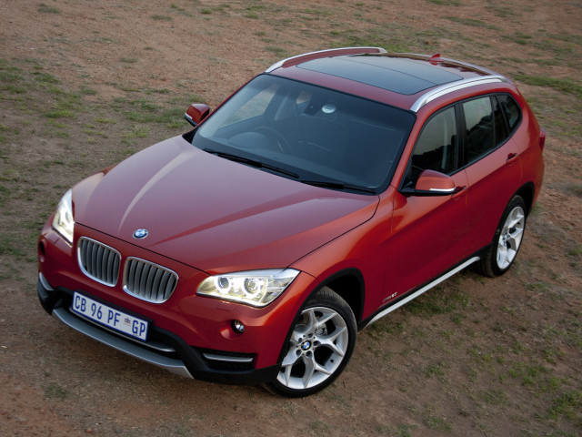 BMW X1 фото