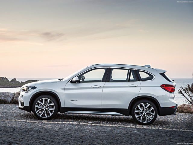 BMW X1 фото