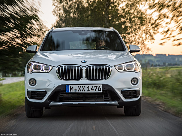 BMW X1 фото