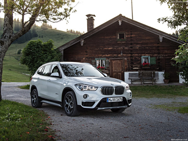 BMW X1 фото