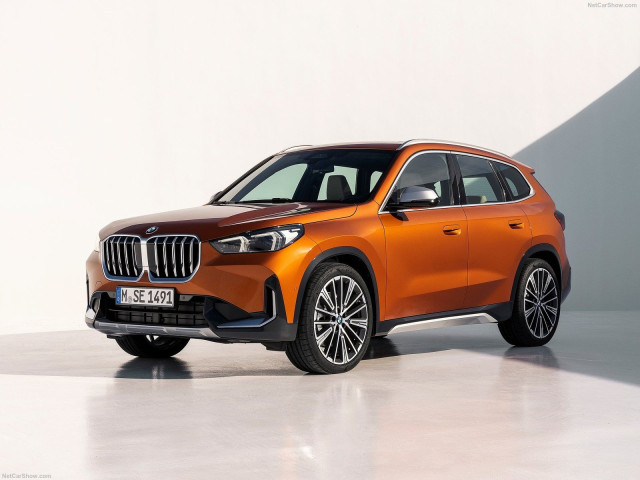 BMW X1 фото