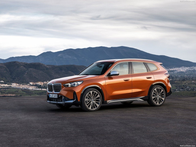 BMW X1 фото