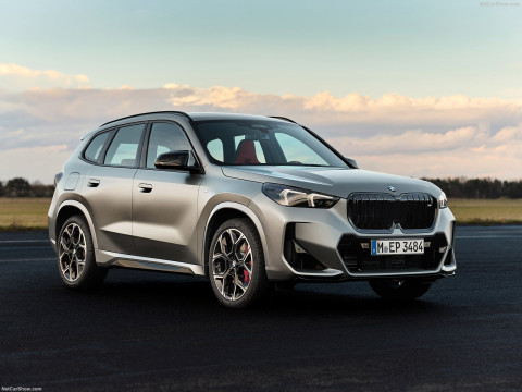 BMW X1 фото