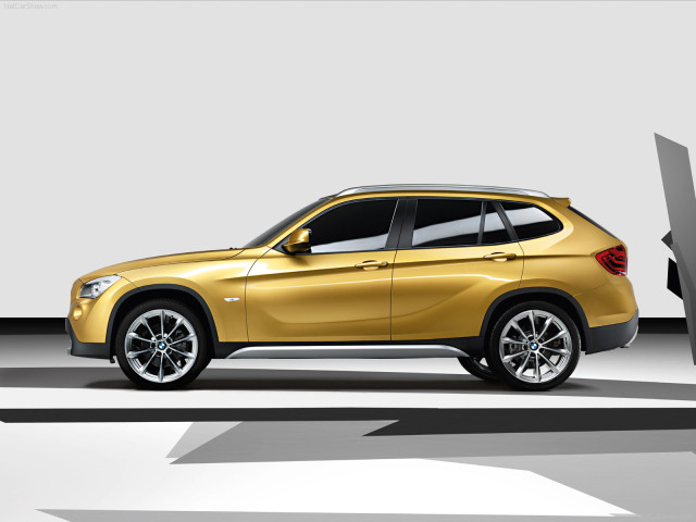 BMW X1 фото