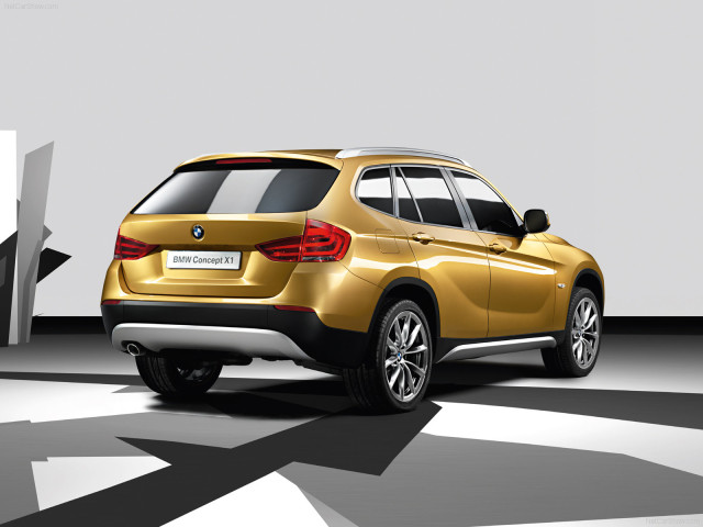 BMW X1 фото