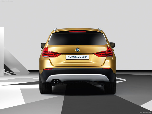 BMW X1 фото