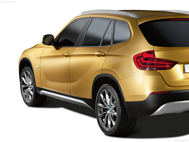 BMW X1 фото