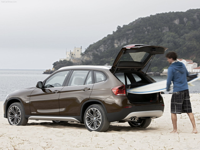 BMW X1 фото