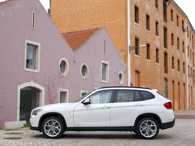 BMW X1 фото