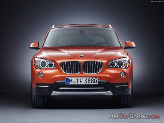 BMW X1 фото