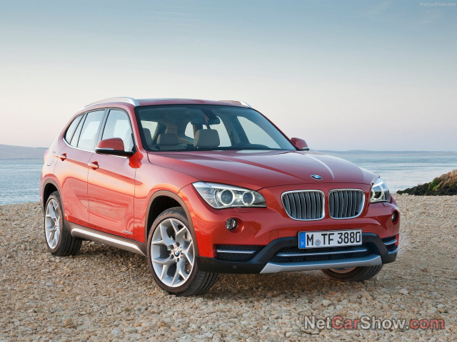 BMW X1 фото