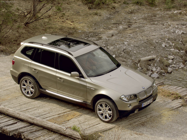 BMW X3 E83 фото