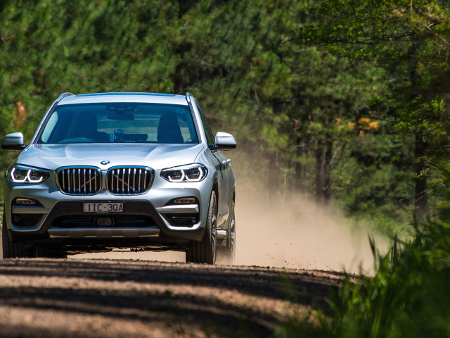 BMW X3 фото